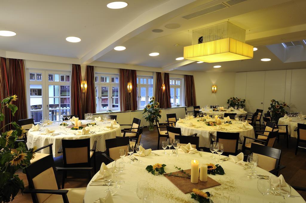 Romantik Hotel Im Weissen Rossl Am Wolfgangsee Saint Wolfgang Restaurant foto